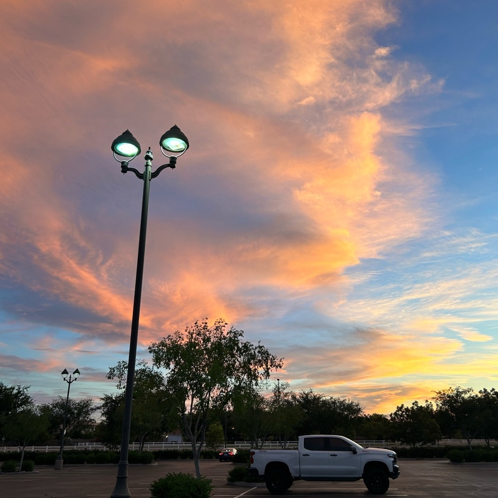 Meet your Posher, Julia